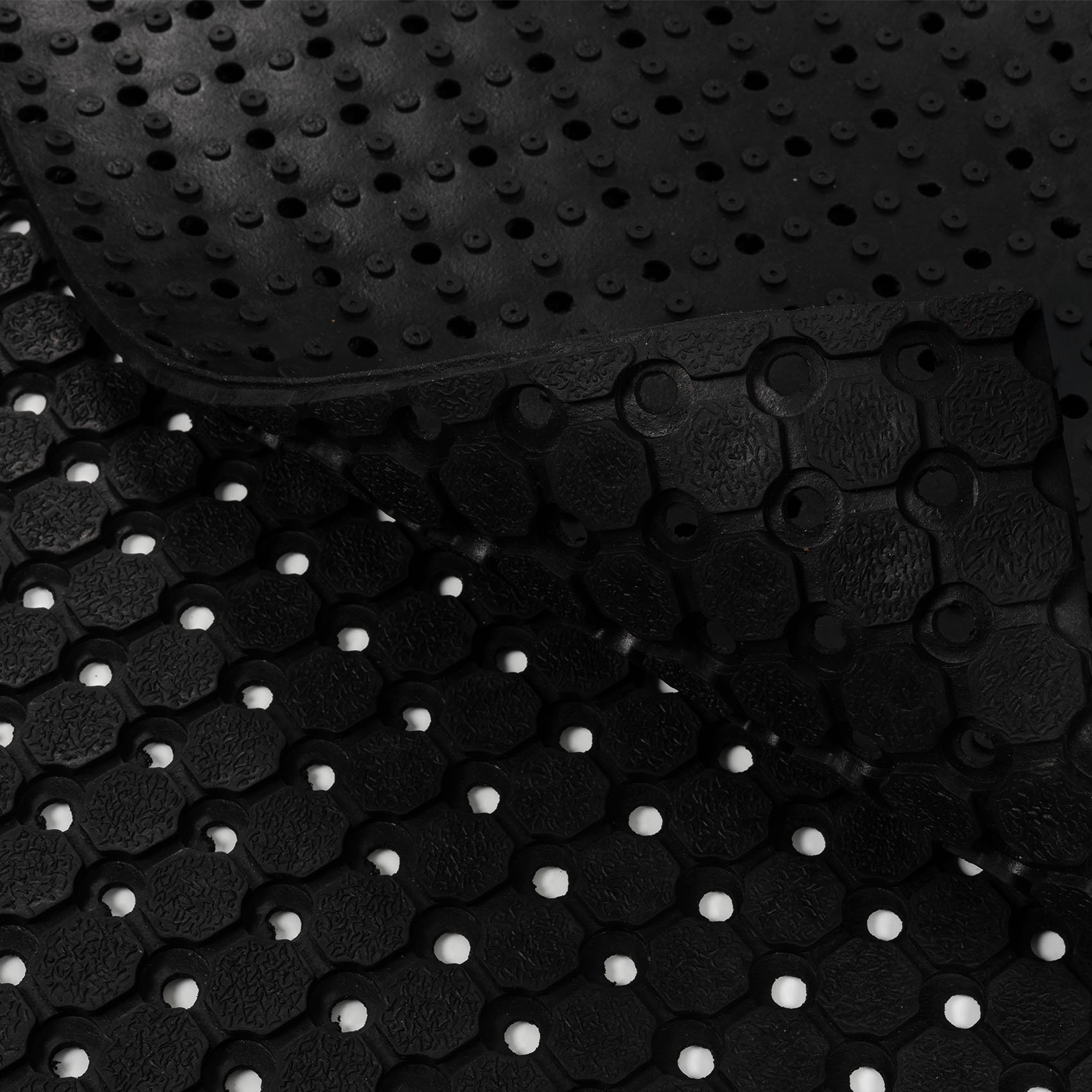 VPOL_20 Gummimatte Lochmatte Antirutschmatte Wabenmatte Drainagematte Arbeitsplatzmatte