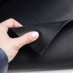 SBR Gummimatte Meterware Bodenbelag Feinriefen Rillen Schwarz Stärke: 3mm 100cm Breite