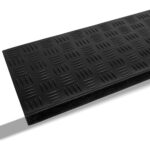 Stufenmatte aus Gummi mit Kantenschutz Checker / Riffelblechmuster Treppenstufen 75x25x2,5cm
