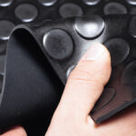 SBR Gummimatte Meterware Bodenbelag Noppenmatte Schwarz Stärke: 3mm 100cm Breite