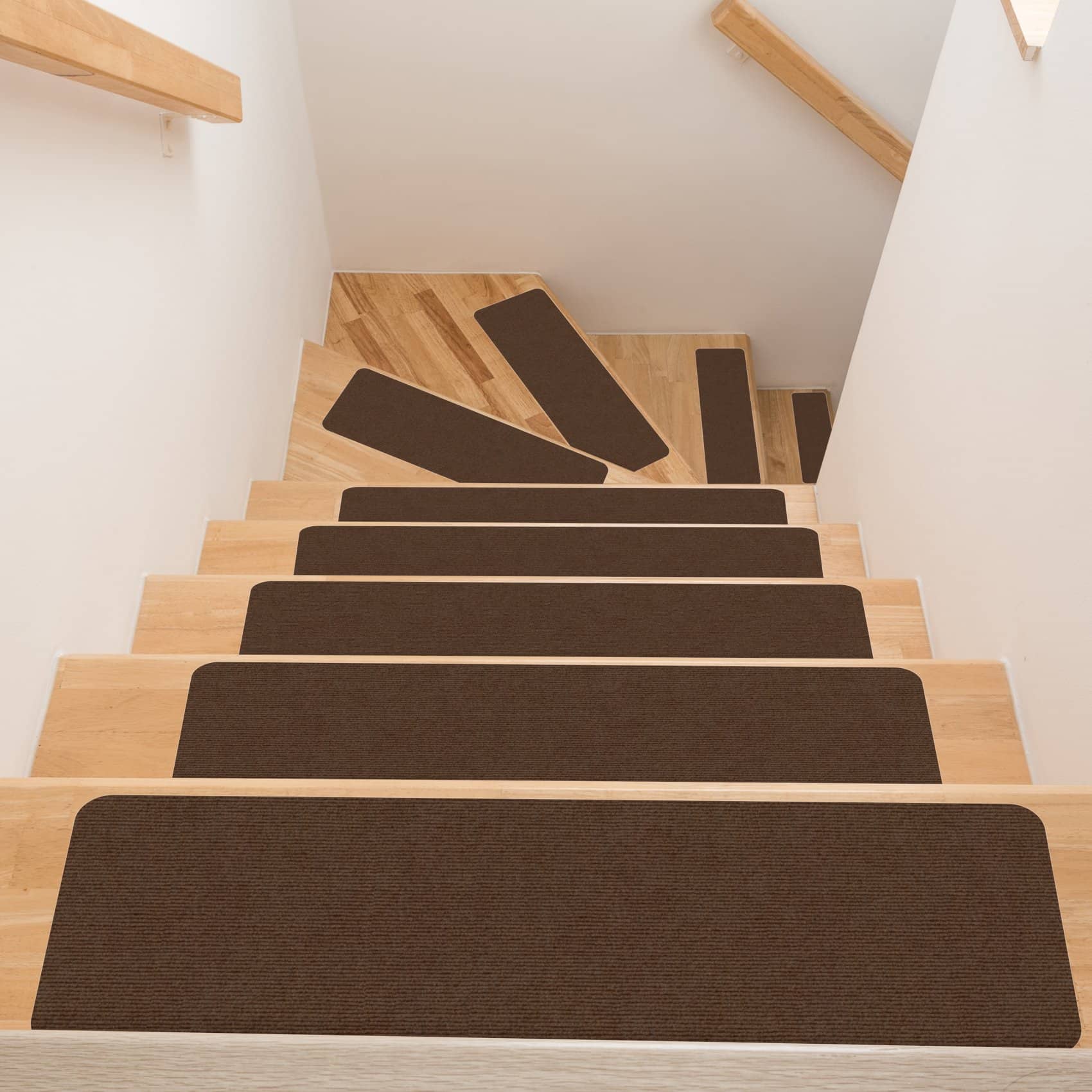 Treppenteppich Stufenmatte Treppenstufen Teppich selbsthaftend Stufenmatte Rechteckig NEMESIS Schoko – 50x20cm