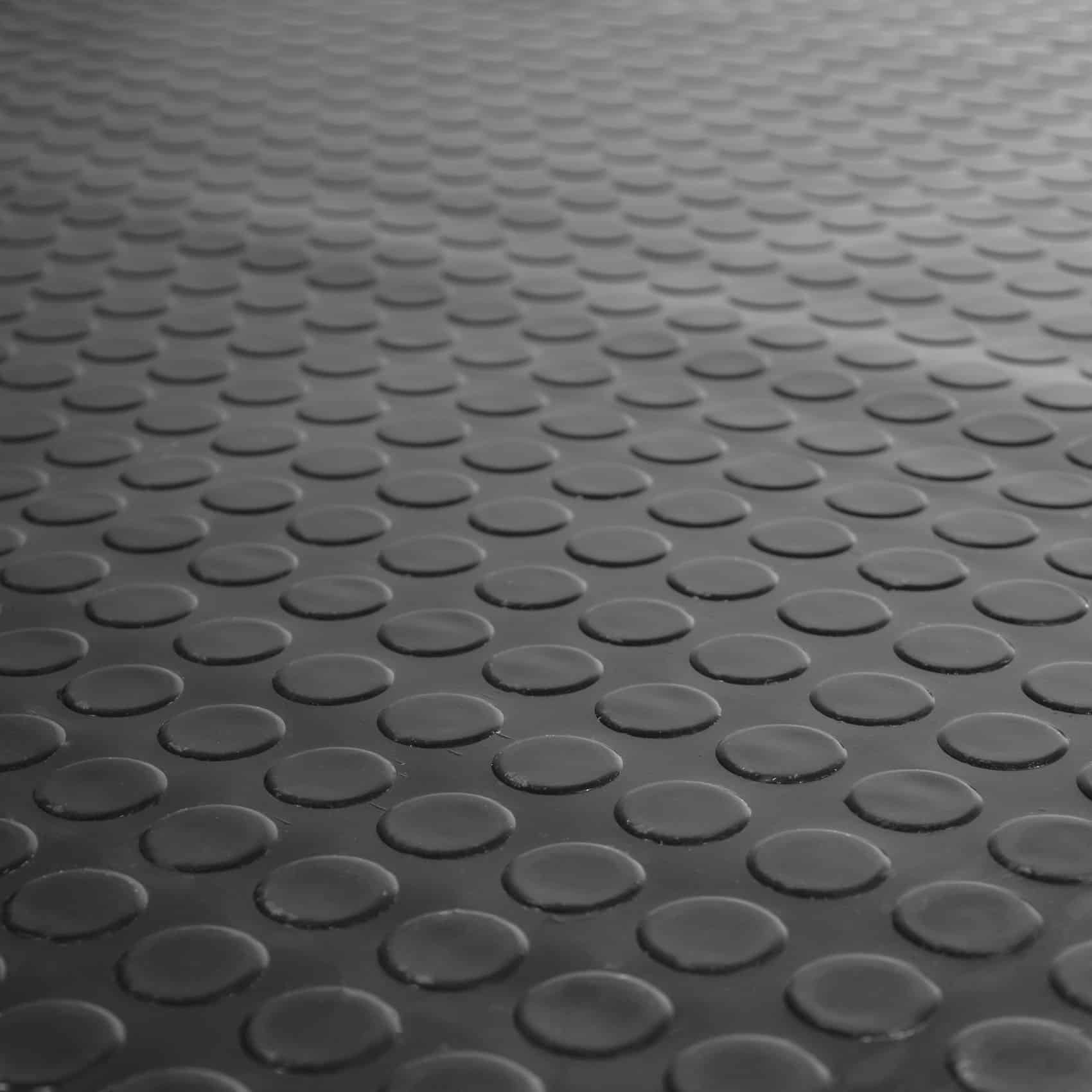 SBR Gummimatte Meterware Bodenbelag Noppen Schwarz Stärke: 3mm 120cm Breite – 50x120cm