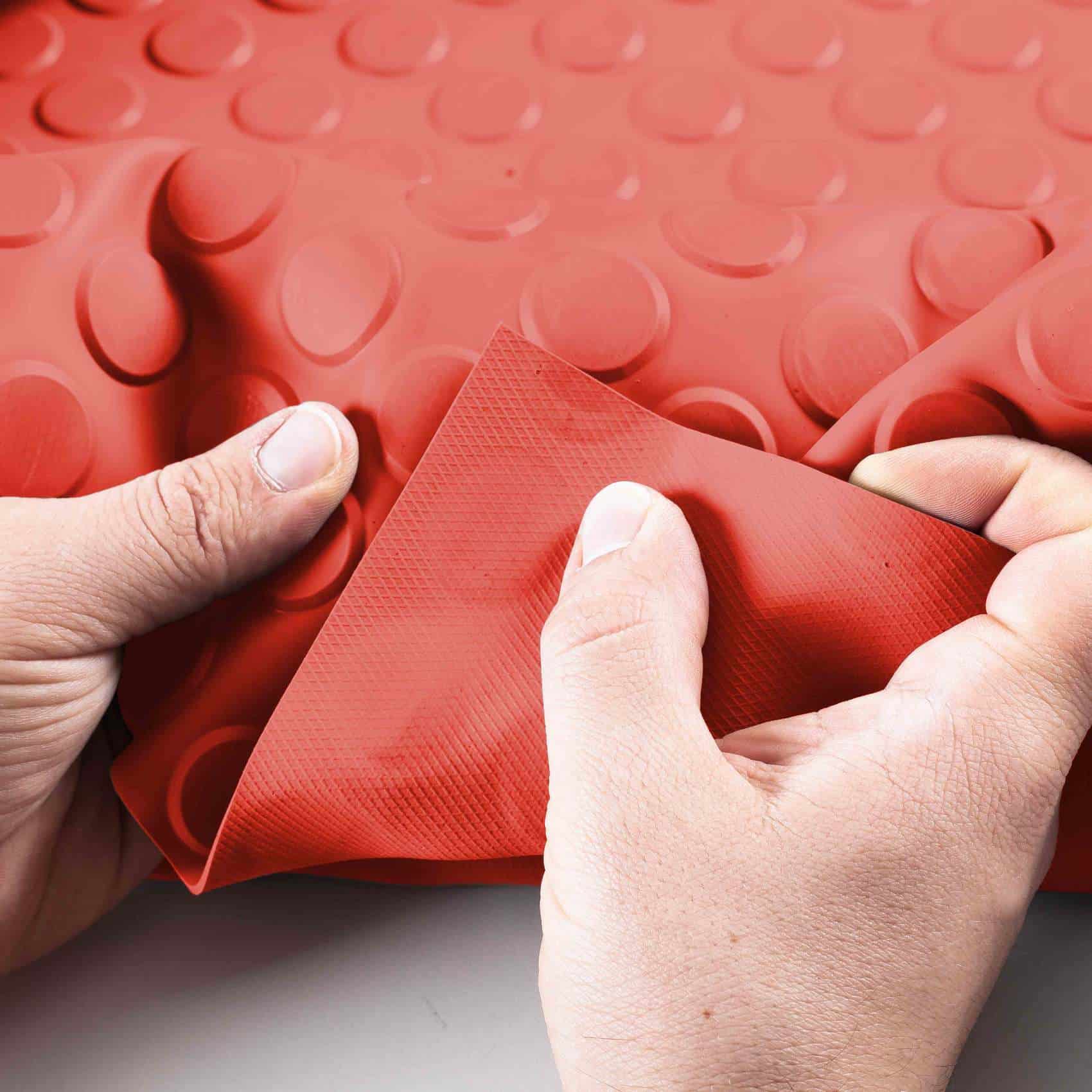 TPE Gummimatten geruchsarm Meterware Noppen Rot Gummi 3mm -100 cm Breit Rollenware – 50 x 100cm